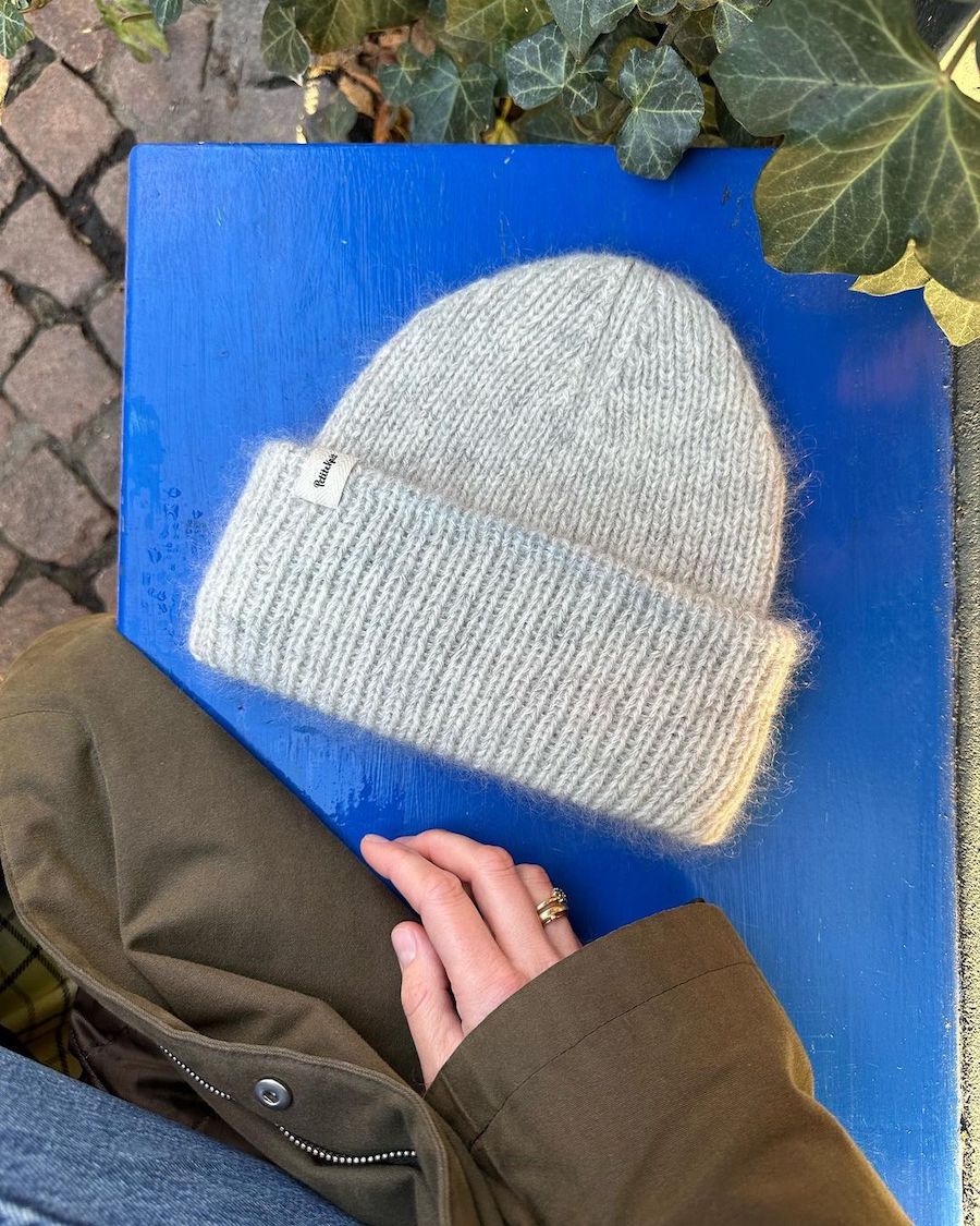 Garment Label - Folded - PetiteKnit