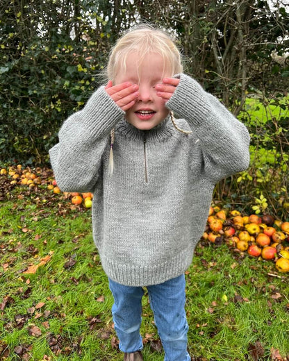 Zipper Sweater Light - Junior - PetiteKnit - PRINTED PATTERN